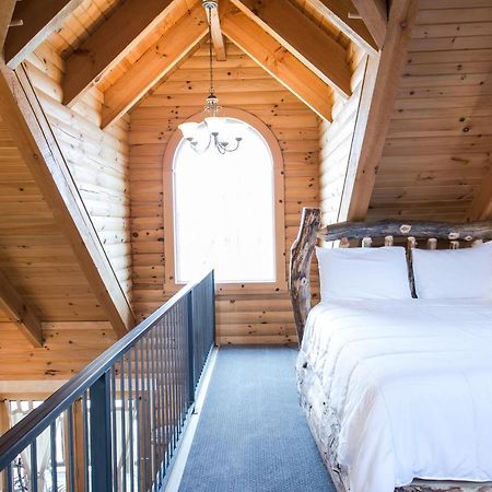 Coblentz Country Lodge By Amish Country Lodging Berlin Bagian luar foto