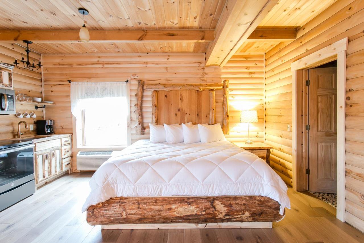Coblentz Country Lodge By Amish Country Lodging Berlin Bagian luar foto