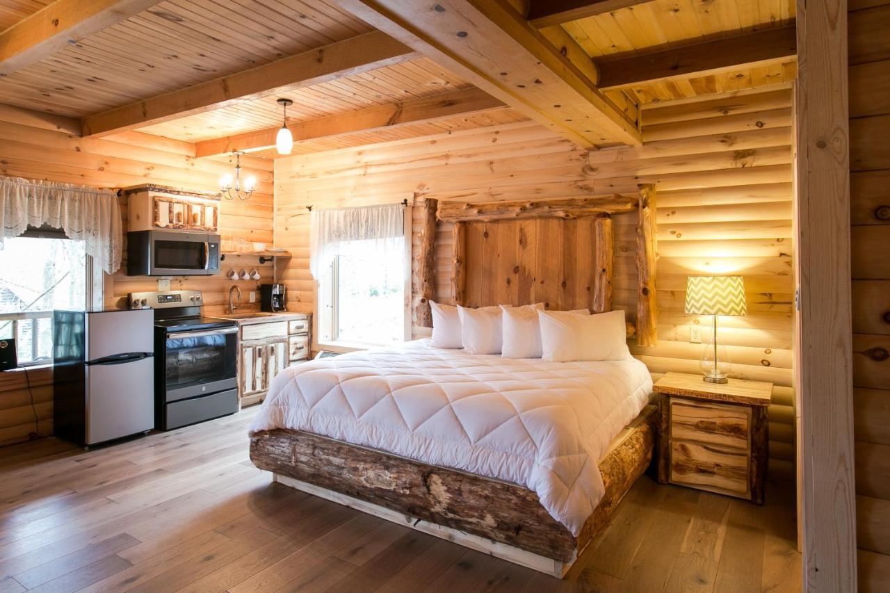 Coblentz Country Lodge By Amish Country Lodging Berlin Bagian luar foto