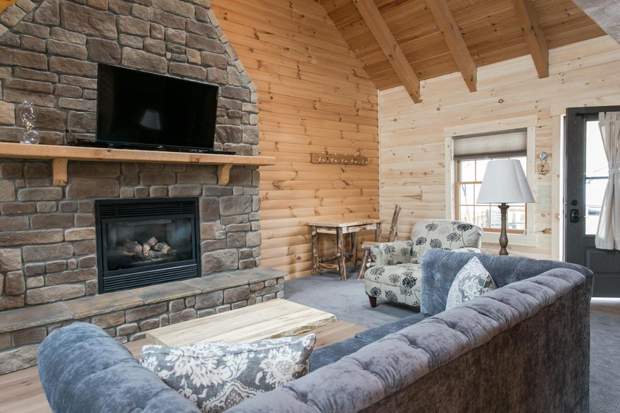 Coblentz Country Lodge By Amish Country Lodging Berlin Bagian luar foto